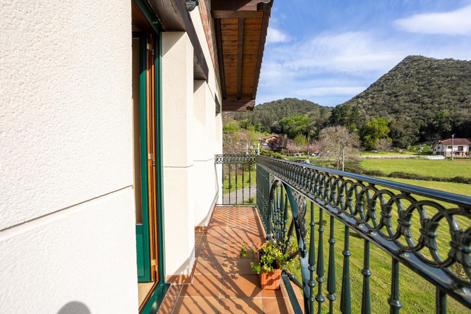 Villa Urdaibai Busturia Bagian luar foto